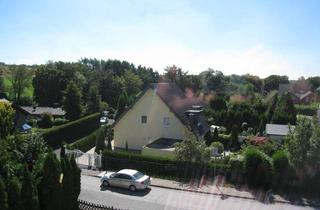 Wohnung mieten in Hüttenweg, 42579 Heiligenhaus, Wohnen mit Weitblick: Geräumige 2-Zimmer-Dachgeschosswohnung in Heiligenhaus-Isenbügel