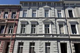 Wohnung mieten in 41061 Mönchengladbach, Charmante 4-Zimmer-Altbauwohnung mit Balkon auf der Ferdinandstraße in Mönchengladbach