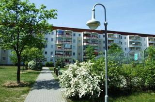 Wohnung mieten in Heinrich-Hertz-Str. 17, 02943 Weißwasser, 3 Raum-Wohnung mit Balkon und Aufzug