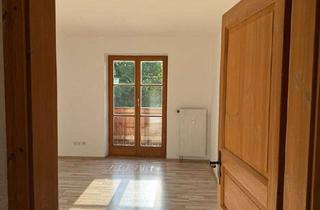 Wohnung mieten in 82549 Königsdorf, Schöne 3,5-Zimmer Wohnung mit Balkon in Königsdorf-Osterhofen