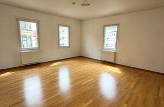 Wohnung mieten in 70178 West, WG geeignete charmante 5-Zimmer-Wohnung direkt am Feuersee