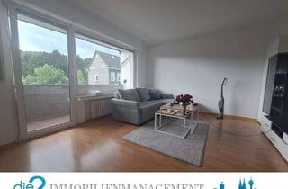 Wohnung mieten in Stöcken 37, 42651 Solingen-Mitte, Helle 2-Zimmerwohnung mit Balkon und EBK zu vermieten!