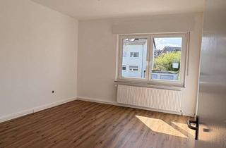 Wohnung mieten in 59557 Lippstadt, Renovierte 3,5-Zimmer-Wohnung 102 qm in Lippstadt