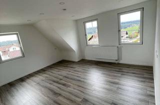 Wohnung mieten in Alte Poststraße 32, 72285 Pfalzgrafenweiler, Helle, renovierte Wohnung in ruhiger Lage