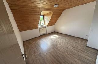 Wohnung mieten in 85376 Giggenhausen, Schöne 2-Zimmer-DG Wohnung in Massenhausen