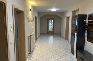 Wohnung mieten in Im Grund, 55483 Bärenbach, Wohnung Mietwohnung 4 ZKB 144 qm Bärenbach nähe Flughafen Hahn