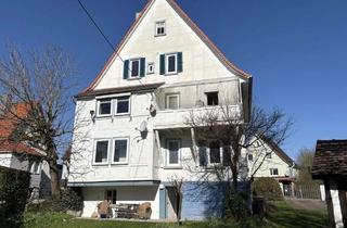 Wohnung mieten in Schönebürgstraße 42, 74564 Crailsheim, Gemütliche 2-Zimmer-Dachgeschosswohnung in zentrumsnahem Altbau