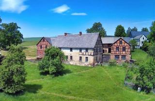 Haus kaufen in 07937 Zeulenroda-Triebes, Werte schaffen, Unabhängigkeit leben - Vierseitenhof in Arnsgrün im Vogtland