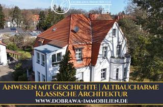 Villa kaufen in 15732 Eichwalde, Villa mit Klassischer Architektur