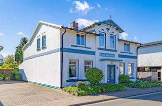 Haus kaufen in 25761 Büsum, Charakterimmobilie mit 11 Zimmern in Hafennähe von Büsum