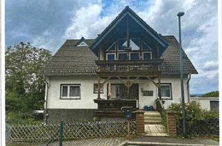Haus kaufen in Unter Der Kirche 13, 65618 Selters, Zweifamilienhaus mit Einliegerwohnung zu verkaufen