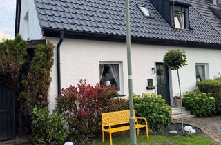 Haus mieten in Sankt-Nikolaus-Straße, 40670 Meerbusch, Charmante Doppelhaushälfte mit modernem Flair und idyllischem Garten in Meerbusch-Osterath