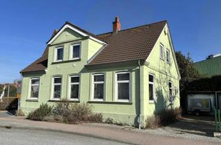 Haus kaufen in 23774 Heiligenhafen, Zwei Einfamilienhäuser in zentraler Hafennähe