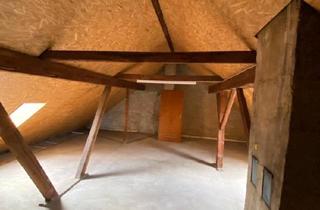 Wohnung kaufen in 50389 Wesseling, Wesseling - Dachgeschoss-Rohling mit Bauantrag