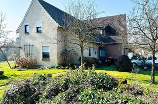 Bauernhaus kaufen in 32609 Hüllhorst, Hüllhorst - Großes Ein-bis Zweifamilienhaus mit Einliegerwohnung sucht neuen Eigentümer.