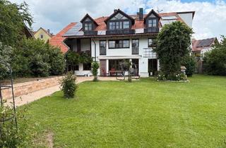 Haus kaufen in 97705 Burkardroth, Burkardroth - Mehrgenerationen Haus mit kleinem Bach hinter dem Haus und Wiese