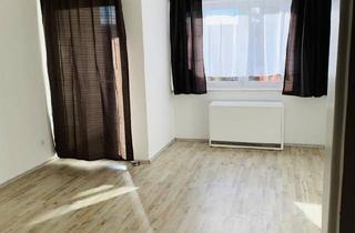 Wohnung kaufen in 66424 Homburg, Homburg - 1 ZW Hell 30 qmGarageBalkonZentrum Homburg zu verkaufen Sofort