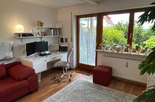 Wohnung kaufen in 86462 Langweid, Langweid am Lech - 1-Zi.-EG-Wohnung mit Garten & Terrasse & TG - 3 Min. zum Bahnhof