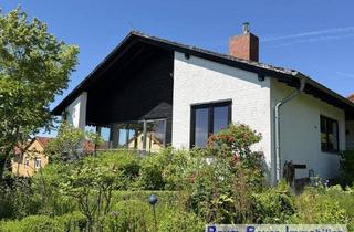 Einfamilienhaus kaufen in 37077 Göttingen, Göttingen / Roringen - Sonniges und großzügiges Einfamilienhaus mit traumhaftem Fernblick in Göttingen-Roringen