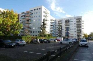 Wohnung kaufen in 63454 Hanau, Vermietete Eigentumswohnung mit Balkon und Stellplatz