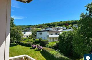 Wohnung kaufen in 59872 Meschede, Gemütliche 2-Zimmer-Eigentumswohnung mit sonnigem Balkon und Blick ins Grüne