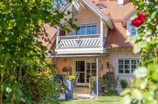 Wohnung kaufen in 86836 Klosterlechfeld, Exklusive Maisonettewohnung in traumhaft ruhiger Lage– Schlösschen-Architektur, Garten & 2 TG-Plätze