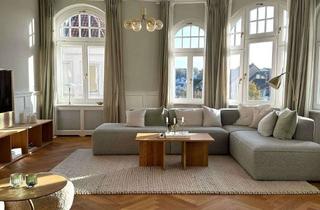 Wohnung kaufen in Toosbüystraße, 24939 Neustadt, Exklusive Altbauwohnung mit Fördeblick | 162 m² Komfort | Altstadtlage | provisionsfrei für Käufer