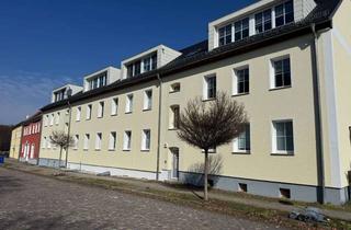 Wohnung mieten in Am Markt, 15748 Märkisch Buchholz, schöne helle Wohnung mit Balkon in Märkisch Buchholz, Am Markt 9 zu vermieten