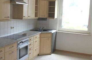 Wohnung mieten in Wiesenstr. 24, 31840 Hessisch Oldendorf, sonnige, helle Zweizimmerwohnung mit EBK sucht freundliche MieterIn