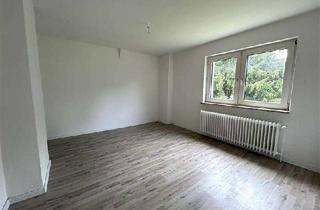 Wohnung mieten in Sylterweg, 27570 Geestemünde, Renovierte 3-Zimmer-Wohnung mit Mietergarten - Jobcenter ab 2 Personen