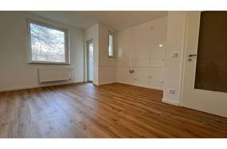 Wohnung mieten in Leimgardtsfeld 18, 45355 Bergeborbeck, *** Charmante Altbauwohnung mit Duschbad! ***