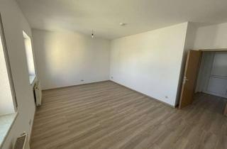 Wohnung mieten in Markt 11, 07356 Bad Lobenstein, Sanierte 2-Zimmer-Wohnung am Markt in Bad Lobenstein