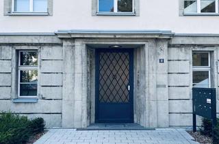 Wohnung mieten in Wilhelmshöhe 10, 47058 Duissern, Historie trifft Moderne ** Helle 2-Zimmer-WE mit Küche und Dachterrasse in TOP-Lage!