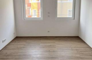 Wohnung mieten in 90429 Nürnberg, Gostenhof ! Helle chice und moderne 2-Zi.-Altbau-Whg. 52 m²,hochwertige Einbauküche,2.OG mit Aufzug.