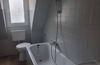 Wohnung mieten in 42283 Barmen, Wuppertal-Barmen: Kompakte 2-Zimmer-Wohnung im Dachgeschoss