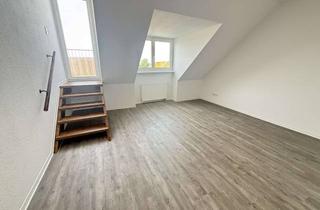 Wohnung mieten in Dimpfelstr. 67, 04347 Schönefeld-Abtnaundorf, Da kommt man gern Heim. 2-Zimmer-Dachgeschosswohnung