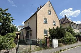 Haus kaufen in 96465 Neustadt, Neustadt b. Coburg - Handwerkerobjekt - Wohnhaus mit Potential in ruhiger Wohnlage