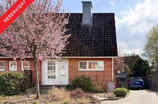 Reihenhaus kaufen in 24534 Innenstadt, Charmantes Endreihenhaus auf großzügigem Grundstück – Einziehen und wohlfühlen