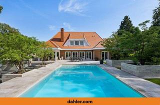 Villa kaufen in 32457 Porta Westfalica, Großzügige Villa mit Pool und luxuriösem Außenbereich