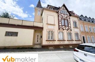 Haus kaufen in 95111 Rehau, Zweifamilienhaus in Rehau mit großzügiger Wohnfläche und vielseitiger Nutzung