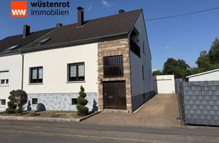 Einfamilienhaus kaufen in 66806 Ensdorf, Gepflegtes Einfamilienhaus mit Terrasse, Balkon & Ausbaupotenzial in ruhiger Lage von Ensdorf