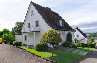 Haus kaufen in 57462 Olpe, Familiendomizil mit großem Garten