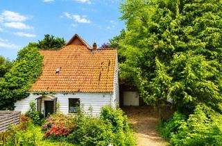 Haus kaufen in 26203 Wardenburg, Sanierungsbedürftiges Wohnhaus mit viel Potenzial auf großzügigem Naturgrundstück!
