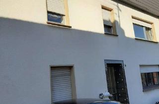 Haus kaufen in 66346 Püttlingen, Attraktives 5- Parteienhaus