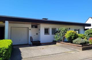 Einfamilienhaus kaufen in 41564 Kaarst, Attraktiver Einfamilienhaus-Bungalow 151 m² WFL, 2 PKW-Garagen, 849 m² Traumgrundstück, 41564 Kaarst