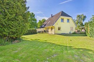 Doppelhaushälfte kaufen in 23948 Damshagen, Ruhig gelegene Doppelhaushälfte nahe der Ostsee mit Garten und Carport
