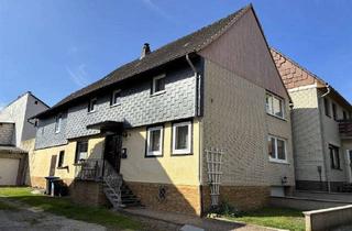 Haus kaufen in 37586 Dassel, Wohnträume verwirklichen - Gemütliches Haus mit Dachterasse!