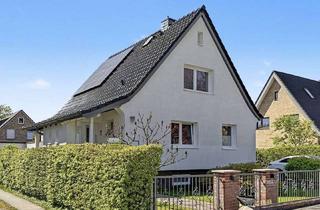Einfamilienhaus kaufen in 22869 Schenefeld, Top modernisiertes Einfamilienhaus mit 4 Zimmern in Schenefeld freut sich auf Sie!
