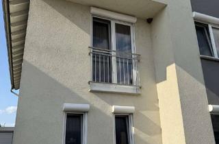 Haus mieten in 68642 Bürstadt, Geräumige 6-Zimmer-Doppelhaushälfte mit gehobener Innenausstattung zur Miete in Boxheimerhof