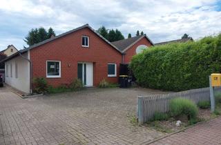Haus mieten in Osterburgstraße 1a, 31737 Rinteln, Energetisch saniertes Einfamilienhaus mit Wärmepumpe, PV Anlage, Garten und niedrigen Energiekosten